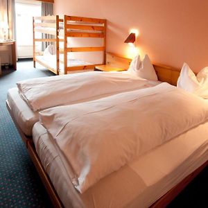 Dreibettzimmer